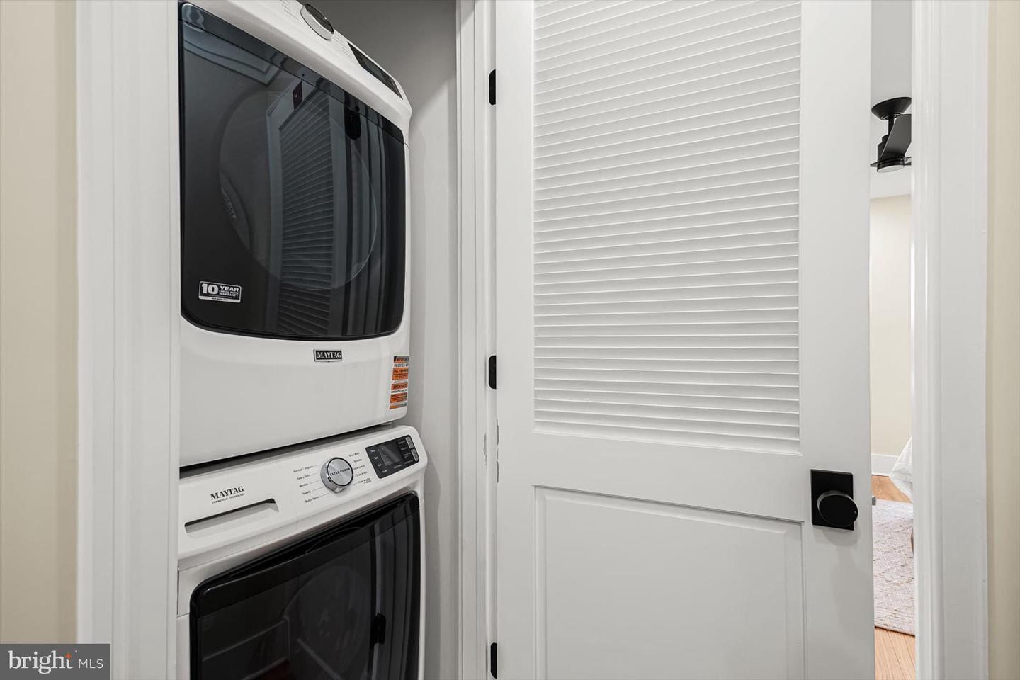 235 12TH ST SE, WASHINGTON, District Of Columbia 20003, 4 Bedrooms Bedrooms, ,3 BathroomsBathrooms,Residential,For sale,235 12TH ST SE,DCDC2240380 MLS # DCDC2240380