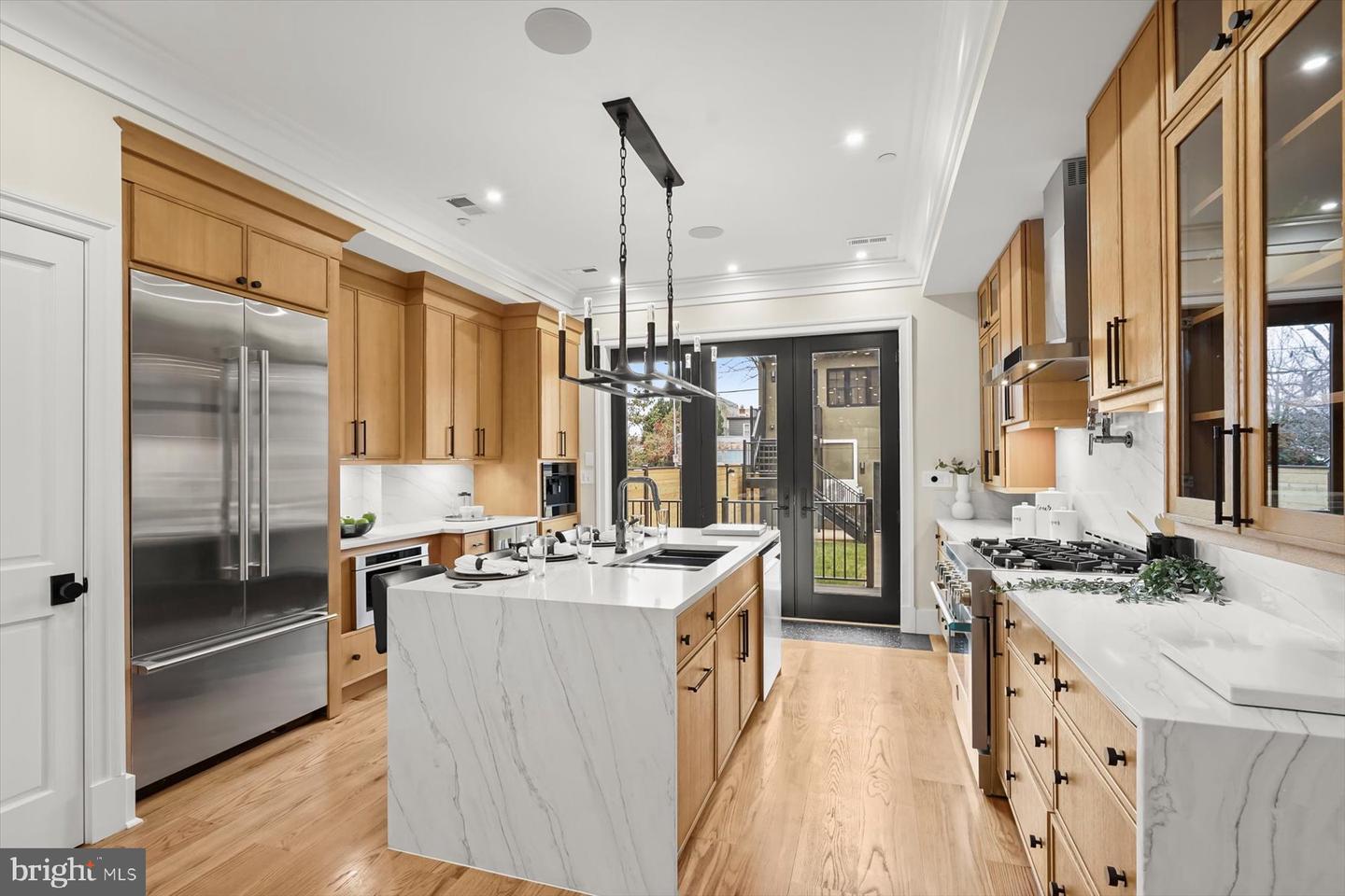 235 12TH ST SE, WASHINGTON, District Of Columbia 20003, 4 Bedrooms Bedrooms, ,3 BathroomsBathrooms,Residential,For sale,235 12TH ST SE,DCDC2240380 MLS # DCDC2240380