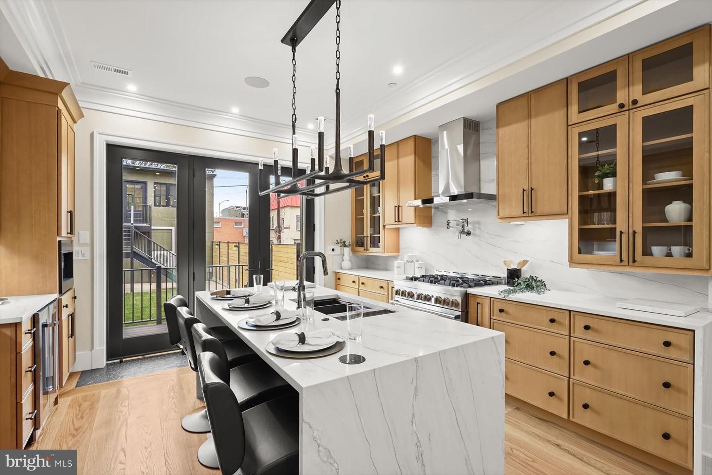 235 12TH ST SE, WASHINGTON, District Of Columbia 20003, 4 Bedrooms Bedrooms, ,3 BathroomsBathrooms,Residential,For sale,235 12TH ST SE,DCDC2240380 MLS # DCDC2240380