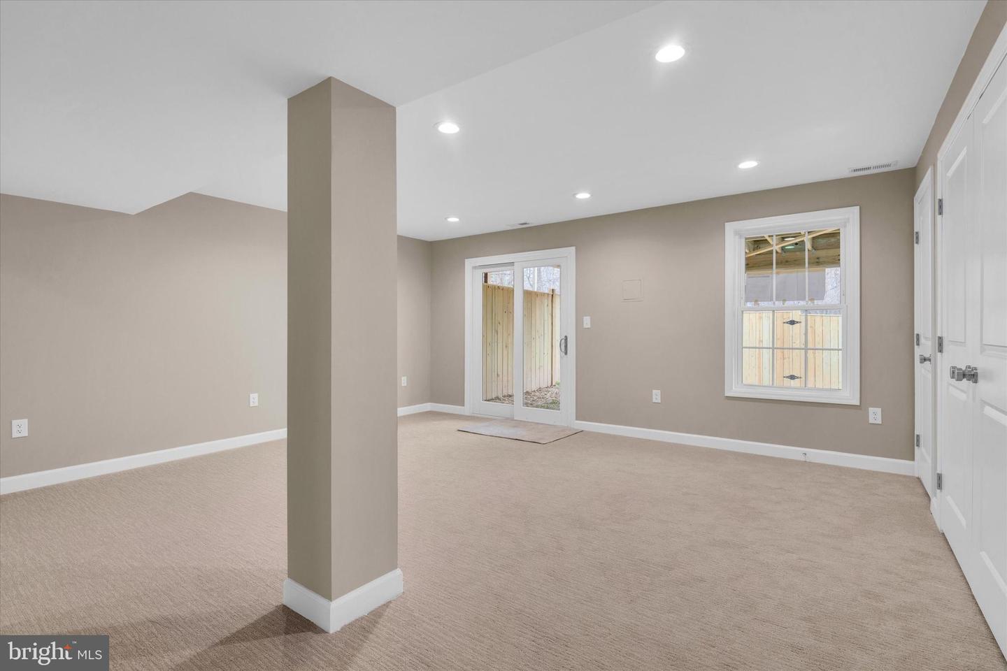 10135 SASSAFRAS WOODS CT, BURKE, Virginia 22015, 3 Bedrooms Bedrooms, ,3 BathroomsBathrooms,Residential,For sale,10135 SASSAFRAS WOODS CT,VAFX2284786 MLS # VAFX2284786