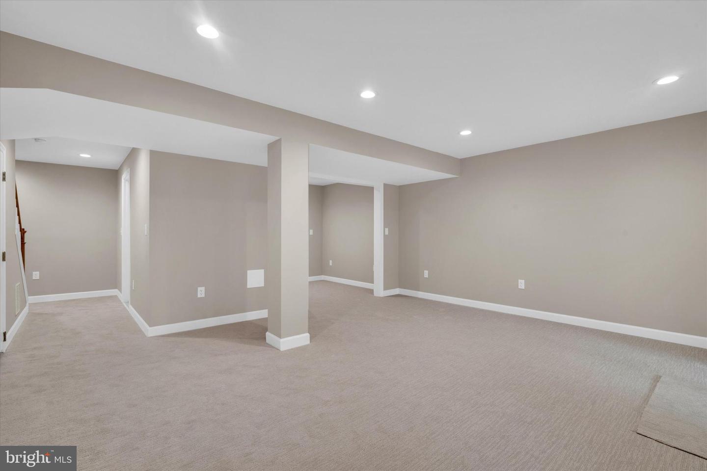 10135 SASSAFRAS WOODS CT, BURKE, Virginia 22015, 3 Bedrooms Bedrooms, ,3 BathroomsBathrooms,Residential,For sale,10135 SASSAFRAS WOODS CT,VAFX2284786 MLS # VAFX2284786