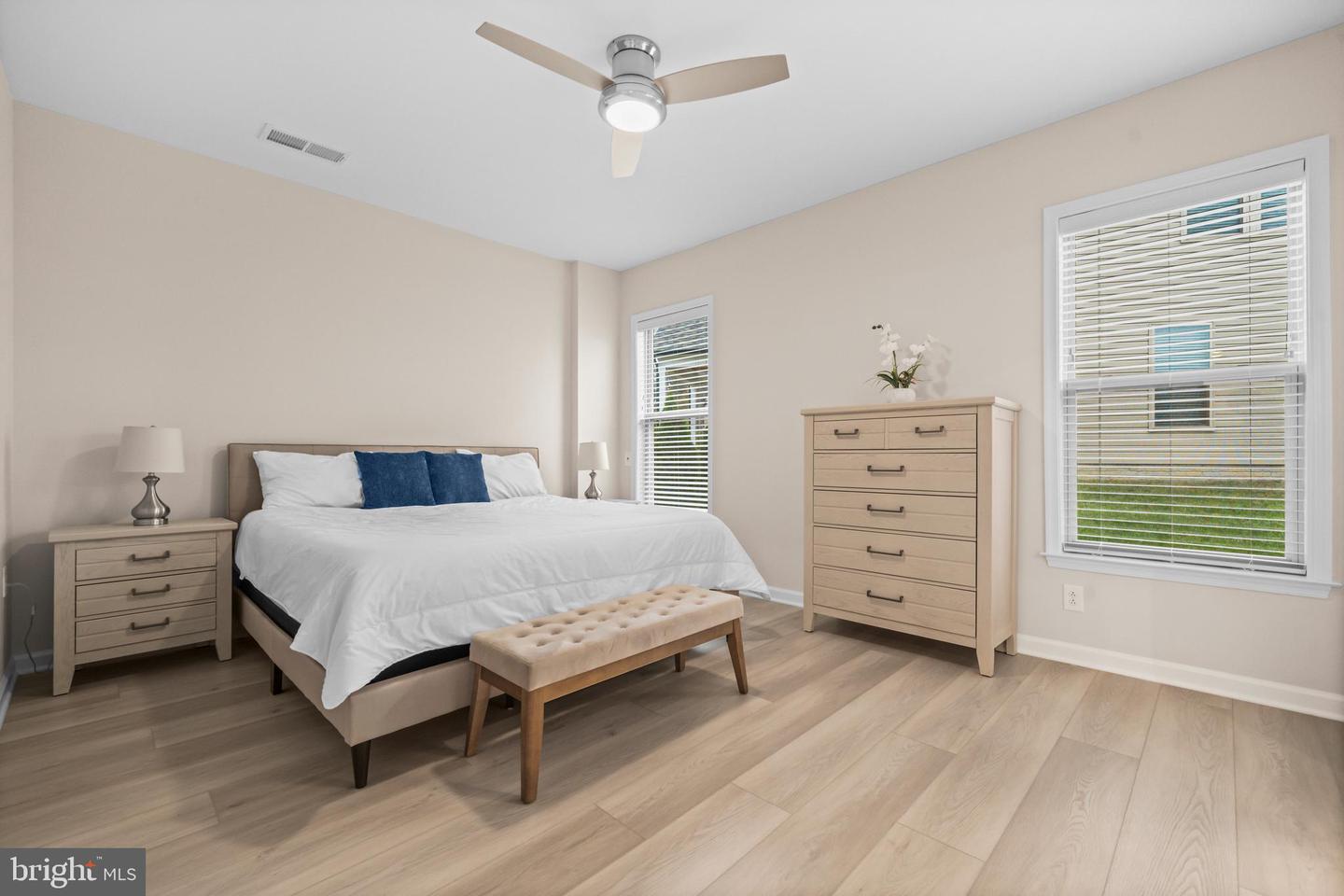 6266 ZINNIA LN, HAYMARKET, Virginia 20169, 3 Bedrooms Bedrooms, ,3 BathroomsBathrooms,Residential,For sale,6266 ZINNIA LN,VAPW2110176 MLS # VAPW2110176 6266 ZINNIA LN, HAYMARKET, Virginia 20169, 3 Bedrooms Bedrooms, ,3 BathroomsBathrooms,Residential,For sale,6266 ZINNIA LN,VAPW2110176 MLS # VAPW2110176