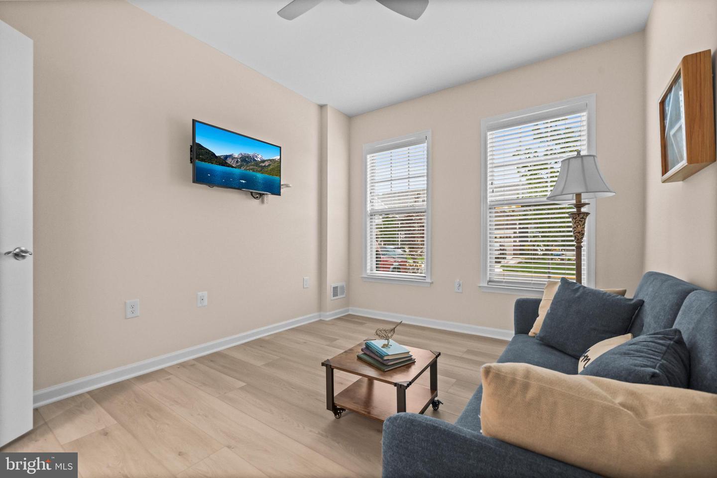 6266 ZINNIA LN, HAYMARKET, Virginia 20169, 3 Bedrooms Bedrooms, ,3 BathroomsBathrooms,Residential,For sale,6266 ZINNIA LN,VAPW2110176 MLS # VAPW2110176 6266 ZINNIA LN, HAYMARKET, Virginia 20169, 3 Bedrooms Bedrooms, ,3 BathroomsBathrooms,Residential,For sale,6266 ZINNIA LN,VAPW2110176 MLS # VAPW2110176