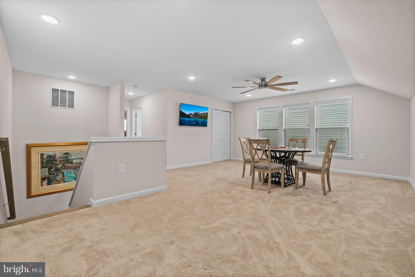 6266 ZINNIA LN, HAYMARKET, Virginia 20169, 3 Bedrooms Bedrooms, ,3 BathroomsBathrooms,Residential,For sale,6266 ZINNIA LN,VAPW2110176 MLS # VAPW2110176 6266 ZINNIA LN, HAYMARKET, Virginia 20169, 3 Bedrooms Bedrooms, ,3 BathroomsBathrooms,Residential,For sale,6266 ZINNIA LN,VAPW2110176 MLS # VAPW2110176