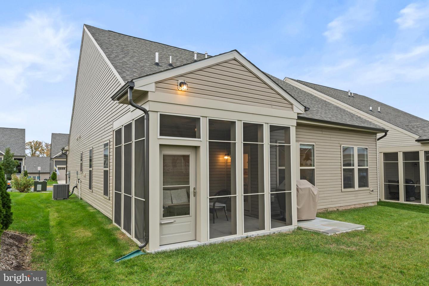 6266 ZINNIA LN, HAYMARKET, Virginia 20169, 3 Bedrooms Bedrooms, ,3 BathroomsBathrooms,Residential,For sale,6266 ZINNIA LN,VAPW2110176 MLS # VAPW2110176 6266 ZINNIA LN, HAYMARKET, Virginia 20169, 3 Bedrooms Bedrooms, ,3 BathroomsBathrooms,Residential,For sale,6266 ZINNIA LN,VAPW2110176 MLS # VAPW2110176