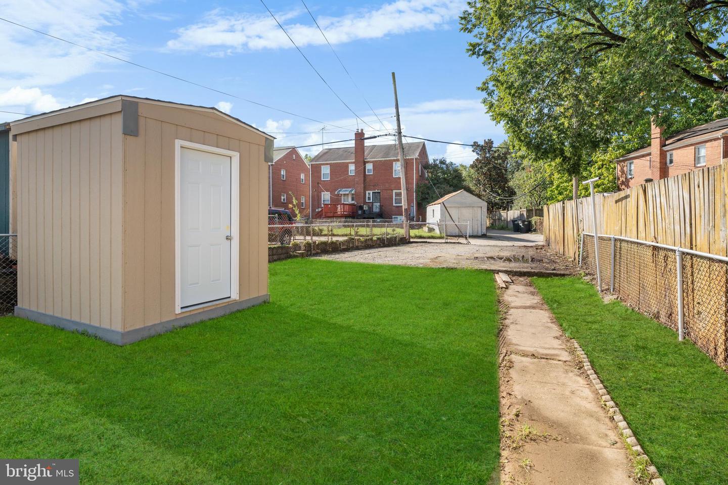 1811 T PL SE, WASHINGTON, District Of Columbia 20020, 3 Bedrooms Bedrooms, ,2 BathroomsBathrooms,Residential,For sale,1811 T PL SE,DCDC2240476 MLS # DCDC2240476 1811 T PL SE, WASHINGTON, District Of Columbia 20020, 3 Bedrooms Bedrooms, ,2 BathroomsBathrooms,Residential,For sale,1811 T PL SE,DCDC2240476 MLS # DCDC2240476