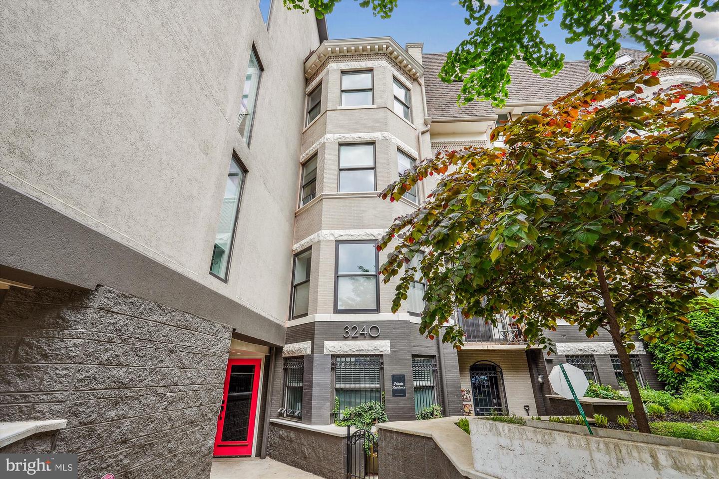 3240 HIATT PL NW #4, WASHINGTON, District Of Columbia 20010, 2 Bedrooms Bedrooms, ,2 BathroomsBathrooms,Residential,For sale,3240 HIATT PL NW #4,DCDC2240484 MLS # DCDC2240484