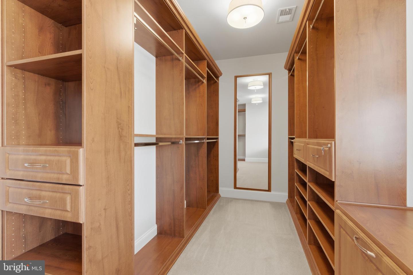 43589 EDISON CLUB CT, ASHBURN, Virginia 20147, 5 Bedrooms Bedrooms, ,5 BathroomsBathrooms,Residential,For sale,43589 EDISON CLUB CT,VALO2113610 MLS # VALO2113610