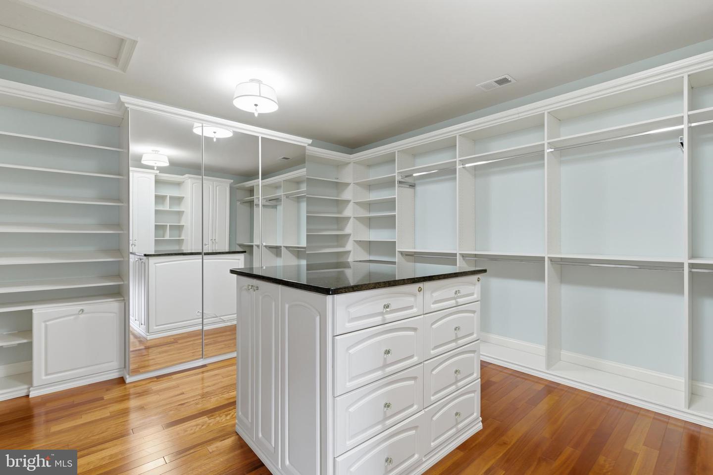 43589 EDISON CLUB CT, ASHBURN, Virginia 20147, 5 Bedrooms Bedrooms, ,5 BathroomsBathrooms,Residential,For sale,43589 EDISON CLUB CT,VALO2113610 MLS # VALO2113610