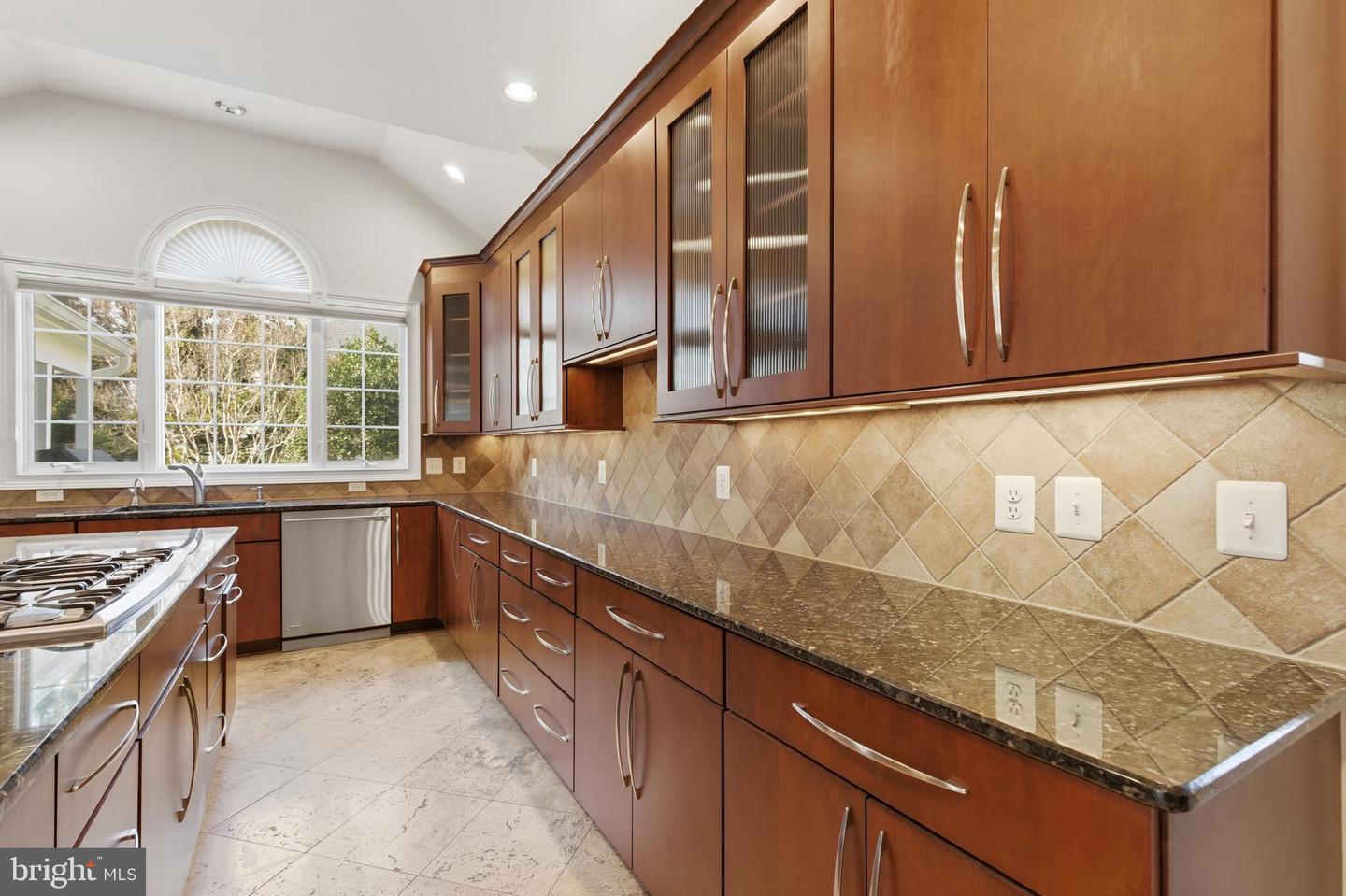 43589 EDISON CLUB CT, ASHBURN, Virginia 20147, 5 Bedrooms Bedrooms, ,5 BathroomsBathrooms,Residential,For sale,43589 EDISON CLUB CT,VALO2113610 MLS # VALO2113610