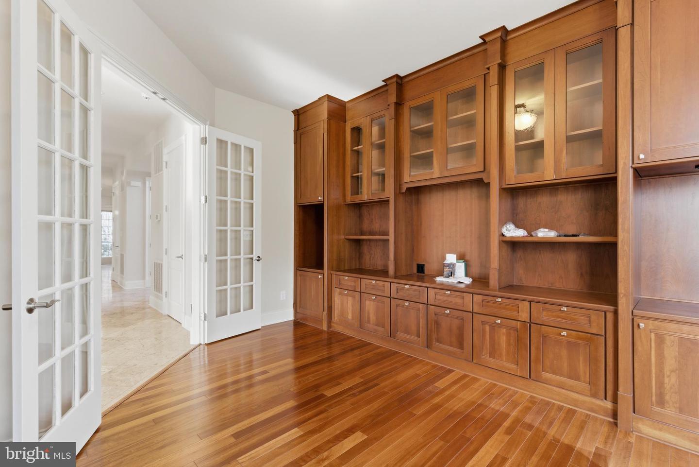 43589 EDISON CLUB CT, ASHBURN, Virginia 20147, 5 Bedrooms Bedrooms, ,5 BathroomsBathrooms,Residential,For sale,43589 EDISON CLUB CT,VALO2113610 MLS # VALO2113610