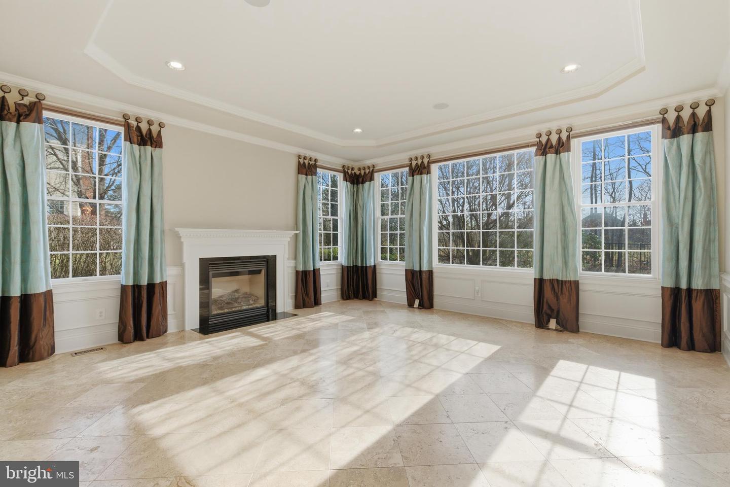 43589 EDISON CLUB CT, ASHBURN, Virginia 20147, 5 Bedrooms Bedrooms, ,5 BathroomsBathrooms,Residential,For sale,43589 EDISON CLUB CT,VALO2113610 MLS # VALO2113610