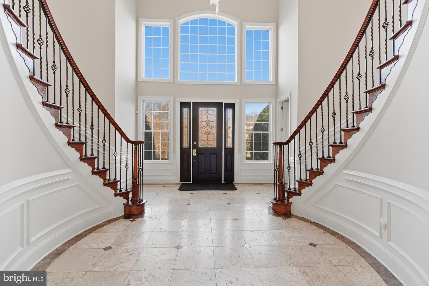 43589 EDISON CLUB CT, ASHBURN, Virginia 20147, 5 Bedrooms Bedrooms, ,5 BathroomsBathrooms,Residential,For sale,43589 EDISON CLUB CT,VALO2113610 MLS # VALO2113610