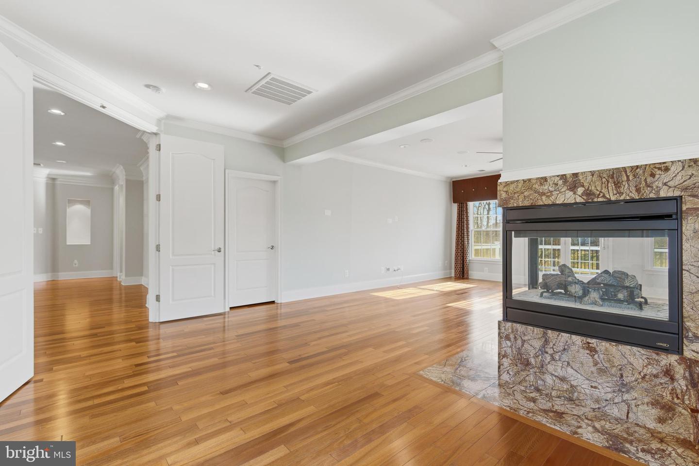 43589 EDISON CLUB CT, ASHBURN, Virginia 20147, 5 Bedrooms Bedrooms, ,5 BathroomsBathrooms,Residential,For sale,43589 EDISON CLUB CT,VALO2113610 MLS # VALO2113610