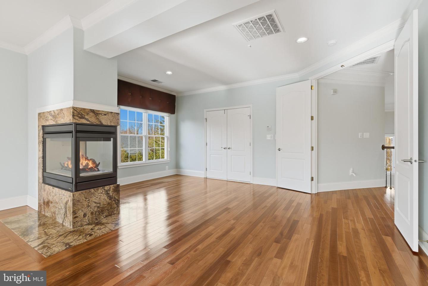 43589 EDISON CLUB CT, ASHBURN, Virginia 20147, 5 Bedrooms Bedrooms, ,5 BathroomsBathrooms,Residential,For sale,43589 EDISON CLUB CT,VALO2113610 MLS # VALO2113610