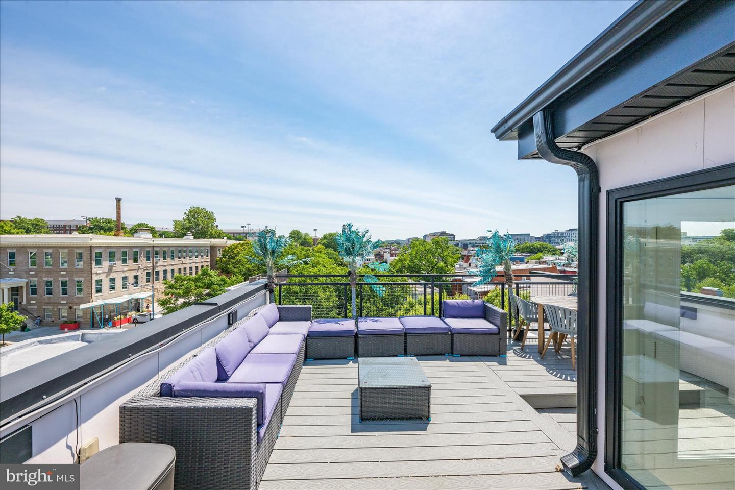 1715 N CAPITOL ST NE #7, WASHINGTON, District Of Columbia 20002, 2 Bedrooms Bedrooms, ,2 BathroomsBathrooms,Residential,For sale,1715 N CAPITOL ST NE #7,DCDC2240488 MLS # DCDC2240488