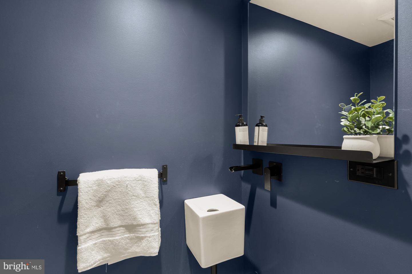 1411 5TH ST NW, WASHINGTON, District Of Columbia 20001, 4 Bedrooms Bedrooms, ,3 BathroomsBathrooms,Residential,For sale,1411 5TH ST NW,DCDC2240540 MLS # DCDC2240540