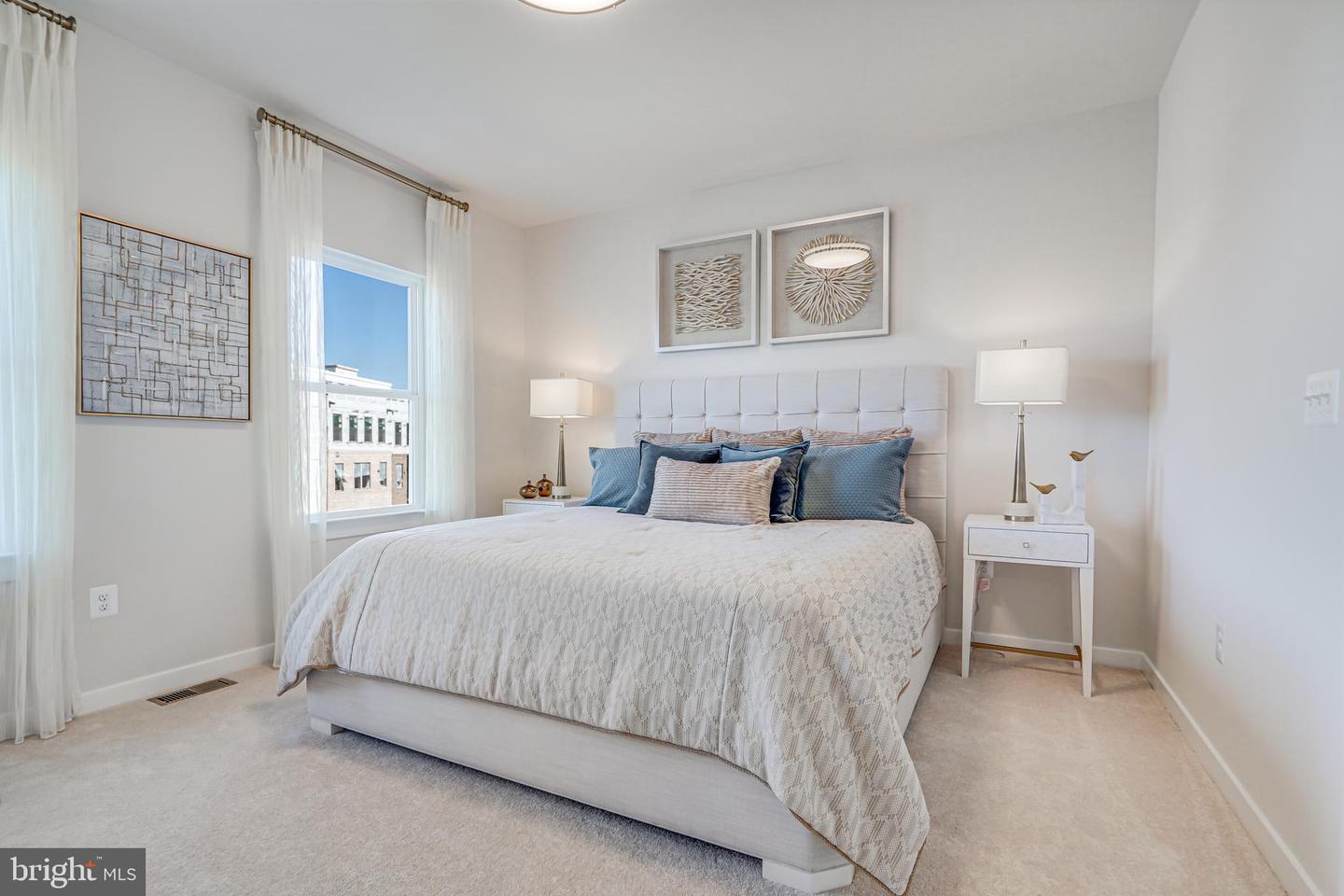 234 CHIANTI TER SE, LEESBURG, Virginia 20175, 3 Bedrooms Bedrooms, ,2 BathroomsBathrooms,Residential,For sale,234 CHIANTI TER SE,VALO2113628 MLS # VALO2113628