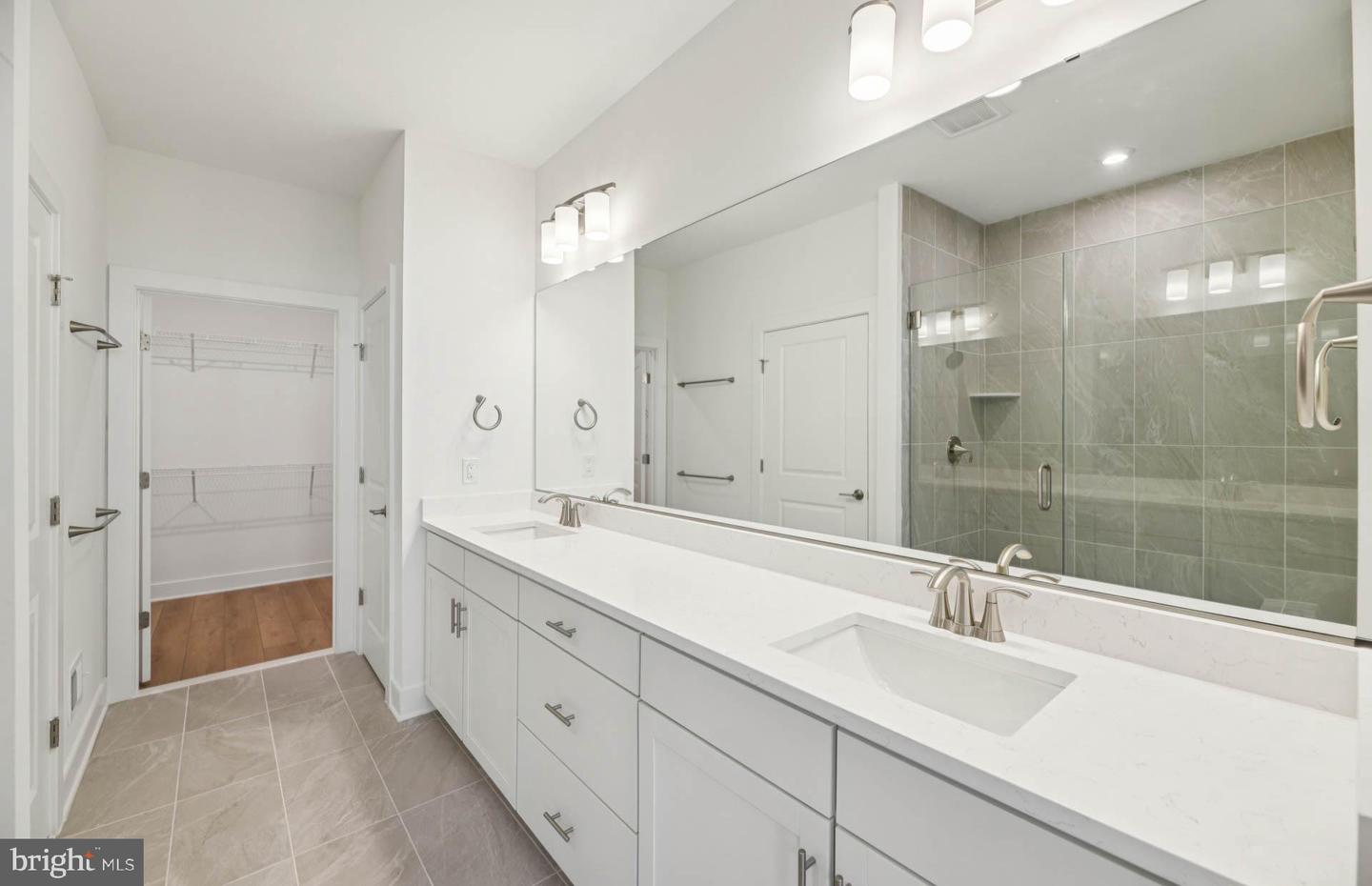 6172 AMBER LN, HAYMARKET, Virginia 20169, 3 Bedrooms Bedrooms, ,3 BathroomsBathrooms,Residential,For sale,6172 AMBER LN,VAPW2110206 MLS # VAPW2110206