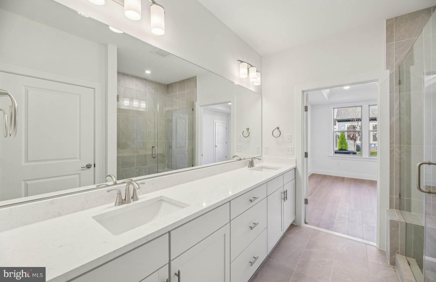 6172 AMBER LN, HAYMARKET, Virginia 20169, 3 Bedrooms Bedrooms, ,3 BathroomsBathrooms,Residential,For sale,6172 AMBER LN,VAPW2110206 MLS # VAPW2110206