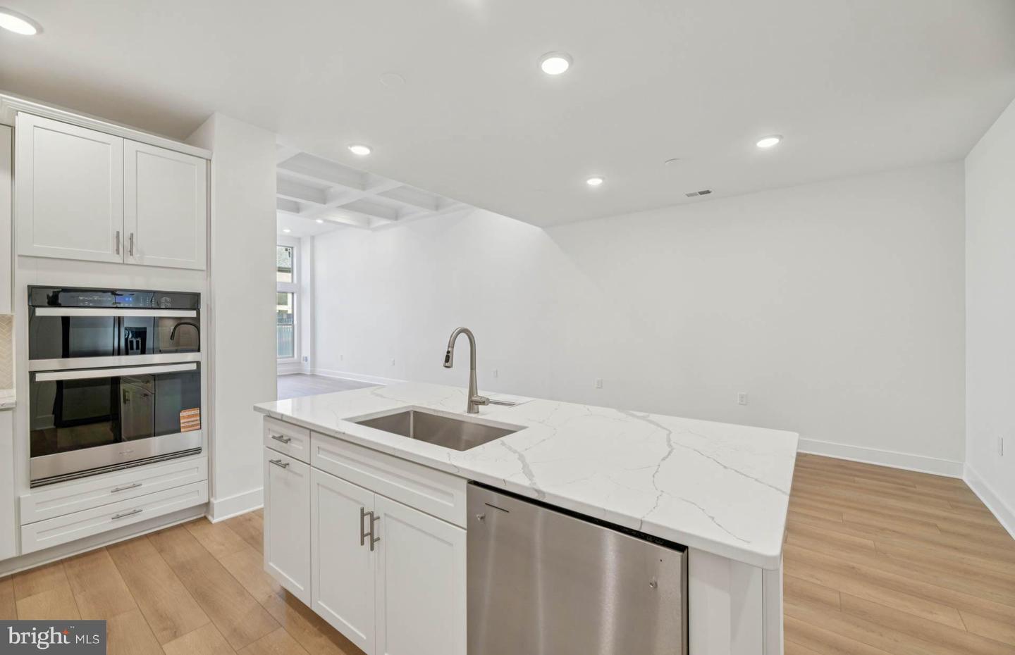 6172 AMBER LN, HAYMARKET, Virginia 20169, 3 Bedrooms Bedrooms, ,3 BathroomsBathrooms,Residential,For sale,6172 AMBER LN,VAPW2110206 MLS # VAPW2110206