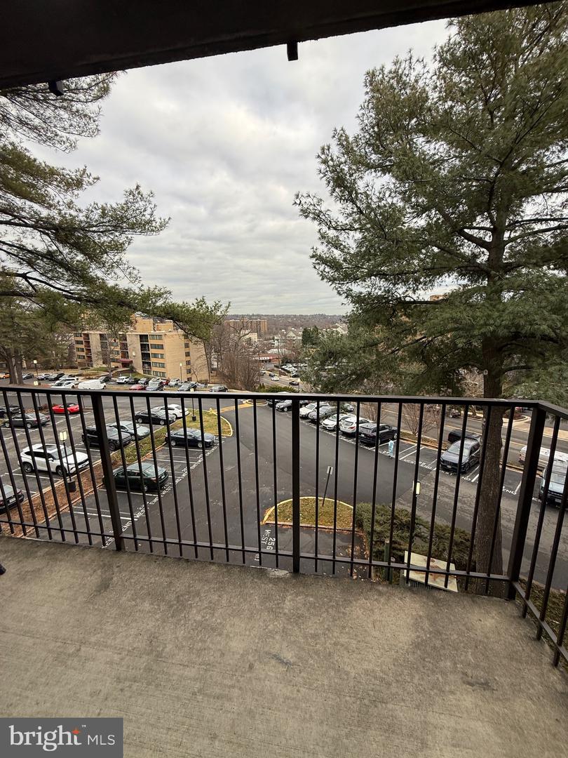 75 S REYNOLDS ST #306, ALEXANDRIA, Virginia 22304, 1 Bedroom Bedrooms, ,1 BathroomBathrooms,Residential,For sale,75 S REYNOLDS ST #306,VAAX2053000 MLS # VAAX2053000 75 S REYNOLDS ST #306, ALEXANDRIA, Virginia 22304, 1 Bedroom Bedrooms, ,1 BathroomBathrooms,Residential,For sale,75 S REYNOLDS ST #306,VAAX2053000 MLS # VAAX2053000
