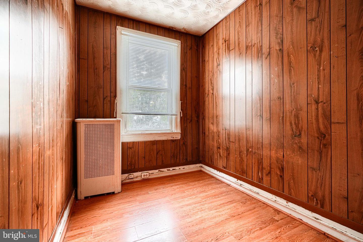 4021 ILLINOIS AVE NW, WASHINGTON, District Of Columbia 20011, 3 Bedrooms Bedrooms, ,3 BathroomsBathrooms,Residential,For sale,4021 ILLINOIS AVE NW,DCDC2240576 MLS # DCDC2240576