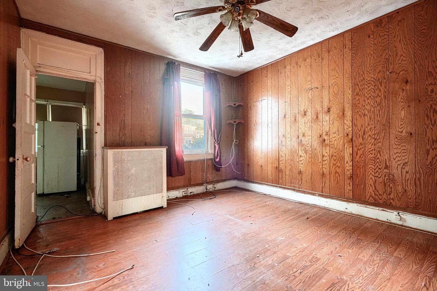 4021 ILLINOIS AVE NW, WASHINGTON, District Of Columbia 20011, 3 Bedrooms Bedrooms, ,3 BathroomsBathrooms,Residential,For sale,4021 ILLINOIS AVE NW,DCDC2240576 MLS # DCDC2240576