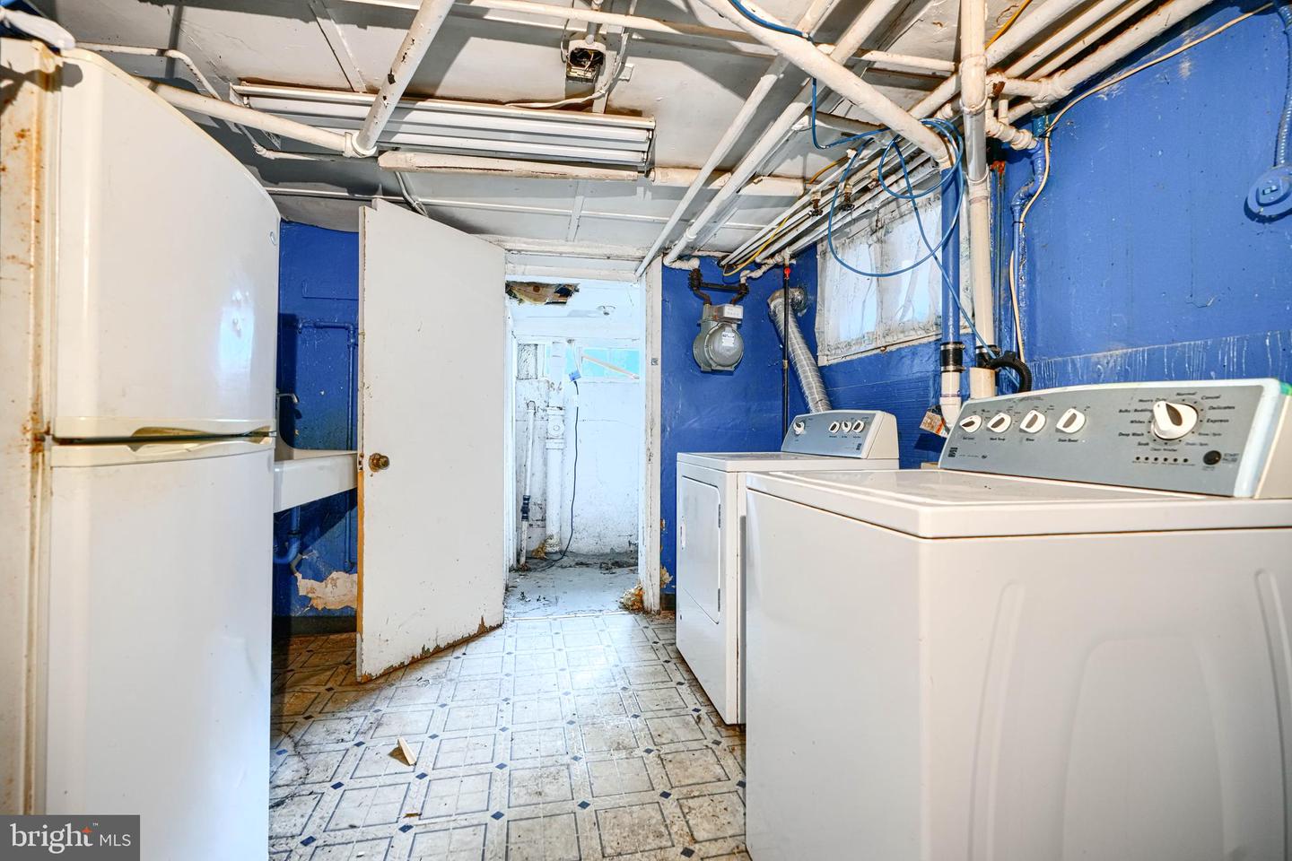 4021 ILLINOIS AVE NW, WASHINGTON, District Of Columbia 20011, 3 Bedrooms Bedrooms, ,3 BathroomsBathrooms,Residential,For sale,4021 ILLINOIS AVE NW,DCDC2240576 MLS # DCDC2240576