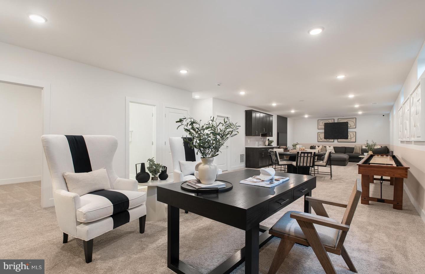 42708 CATTAIL CREEK DR, LEESBURG, Virginia 20176, 4 Bedrooms Bedrooms, ,3 BathroomsBathrooms,Residential,For sale,42708 CATTAIL CREEK DR,VALO2113638 MLS # VALO2113638