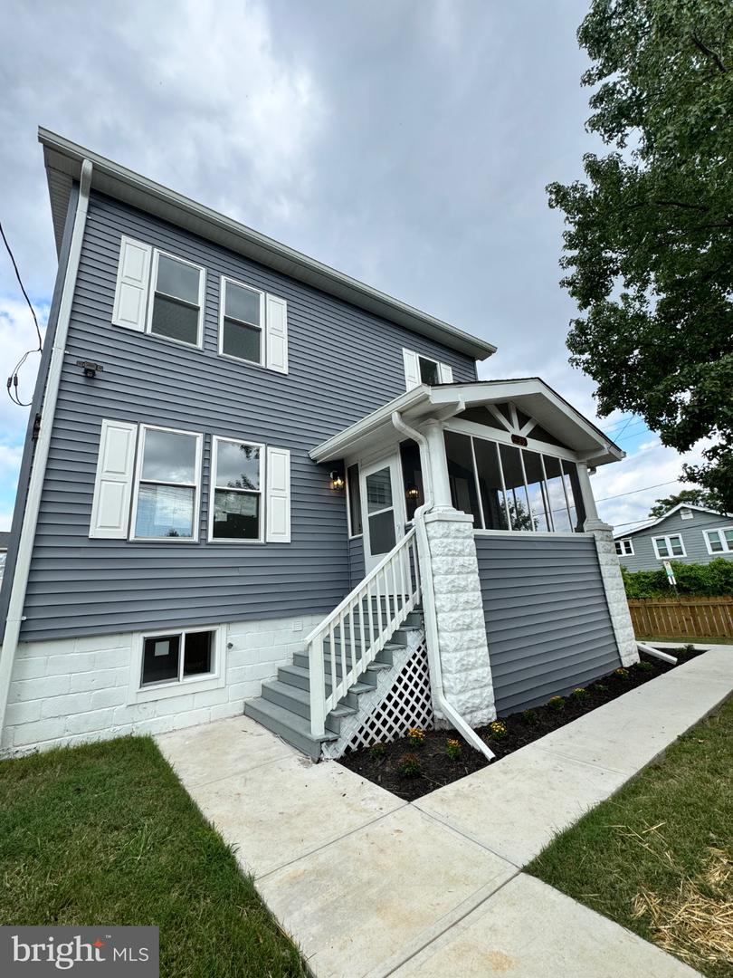 2932 YOST PL NE, WASHINGTON, District Of Columbia 20018, 5 Bedrooms Bedrooms, 9 Rooms Rooms,3 BathroomsBathrooms,Residential,For sale,2932 YOST PL NE,DCDC2240512 MLS # DCDC2240512