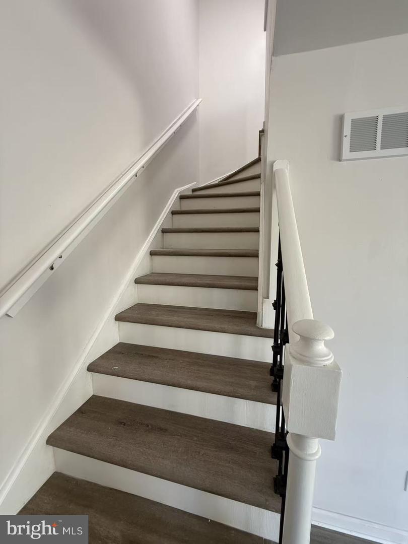 1328 W ST NE, WASHINGTON, District Of Columbia 20018, 3 Bedrooms Bedrooms, ,2 BathroomsBathrooms,Residential,For sale,1328 W ST NE,DCDC2240586 MLS # DCDC2240586