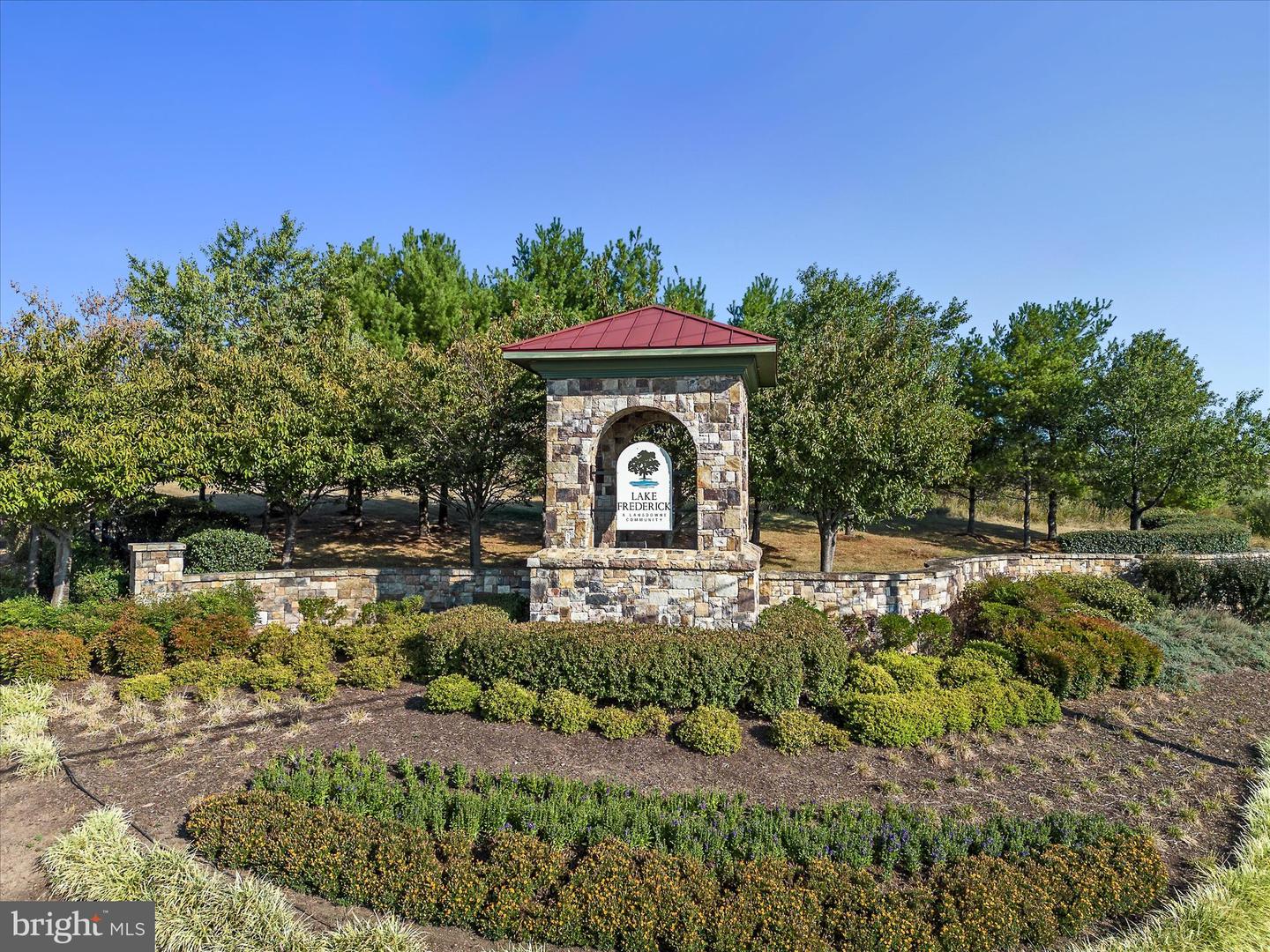 118 VICEROY WAY, LAKE FREDERICK, Virginia 22630, 3 Bedrooms Bedrooms, ,3 BathroomsBathrooms,Residential,For sale,118 VICEROY WAY,VAFV2038794 MLS # VAFV2038794