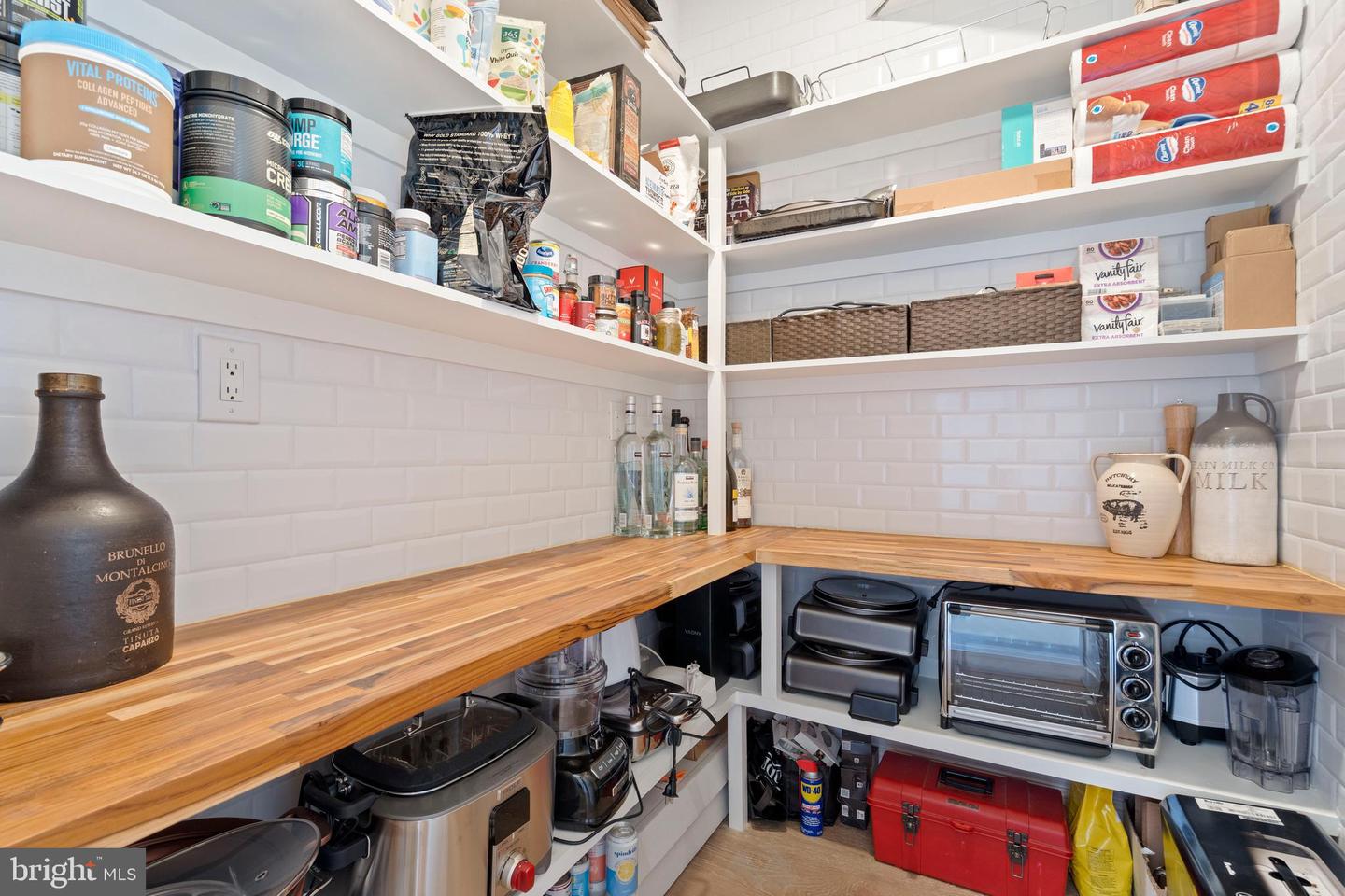 1223 FAIRMONT ST NW, WASHINGTON, District Of Columbia 20009, 4 Bedrooms Bedrooms, ,3 BathroomsBathrooms,Residential,For sale,1223 FAIRMONT ST NW,DCDC2240602 MLS # DCDC2240602