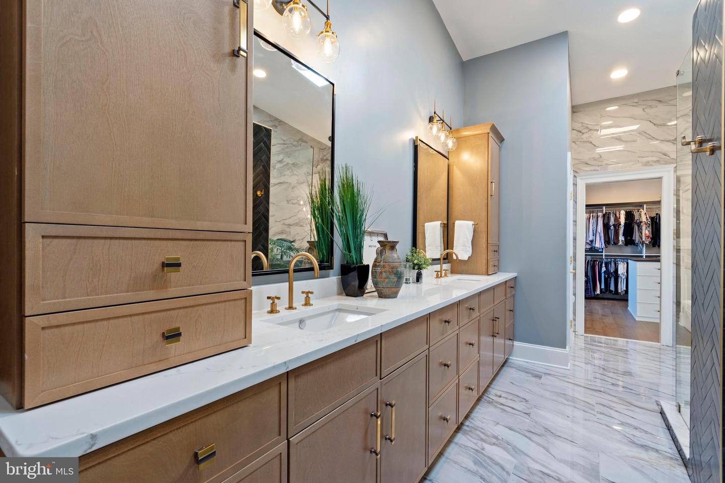 1223 FAIRMONT ST NW, WASHINGTON, District Of Columbia 20009, 4 Bedrooms Bedrooms, ,3 BathroomsBathrooms,Residential,For sale,1223 FAIRMONT ST NW,DCDC2240602 MLS # DCDC2240602