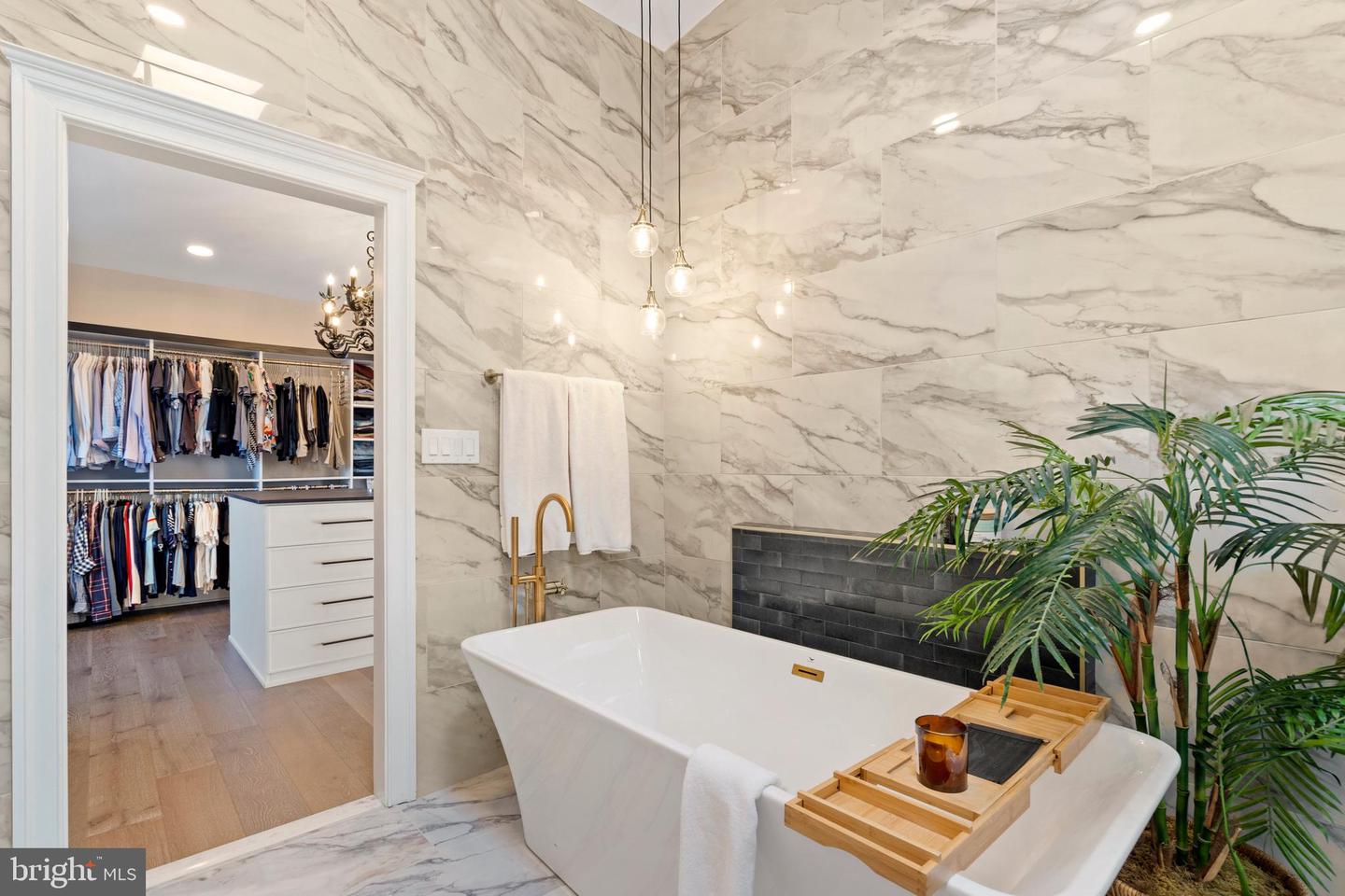 1223 FAIRMONT ST NW, WASHINGTON, District Of Columbia 20009, 4 Bedrooms Bedrooms, ,3 BathroomsBathrooms,Residential,For sale,1223 FAIRMONT ST NW,DCDC2240602 MLS # DCDC2240602