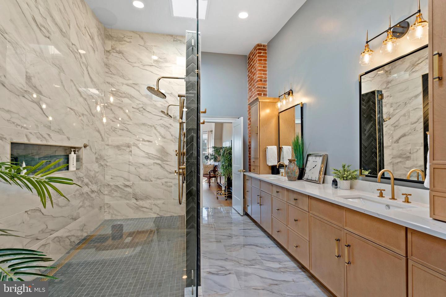 1223 FAIRMONT ST NW, WASHINGTON, District Of Columbia 20009, 4 Bedrooms Bedrooms, ,3 BathroomsBathrooms,Residential,For sale,1223 FAIRMONT ST NW,DCDC2240602 MLS # DCDC2240602