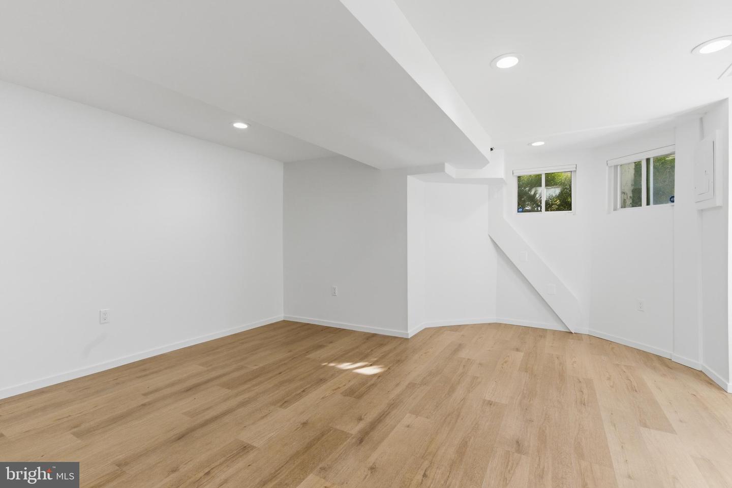 1223 FAIRMONT ST NW, WASHINGTON, District Of Columbia 20009, 4 Bedrooms Bedrooms, ,4 BathroomsBathrooms,Residential,For sale,1223 FAIRMONT ST NW,DCDC2240602 MLS # DCDC2240602 1223 FAIRMONT ST NW, WASHINGTON, District Of Columbia 20009, 4 Bedrooms Bedrooms, ,4 BathroomsBathrooms,Residential,For sale,1223 FAIRMONT ST NW,DCDC2240602 MLS # DCDC2240602