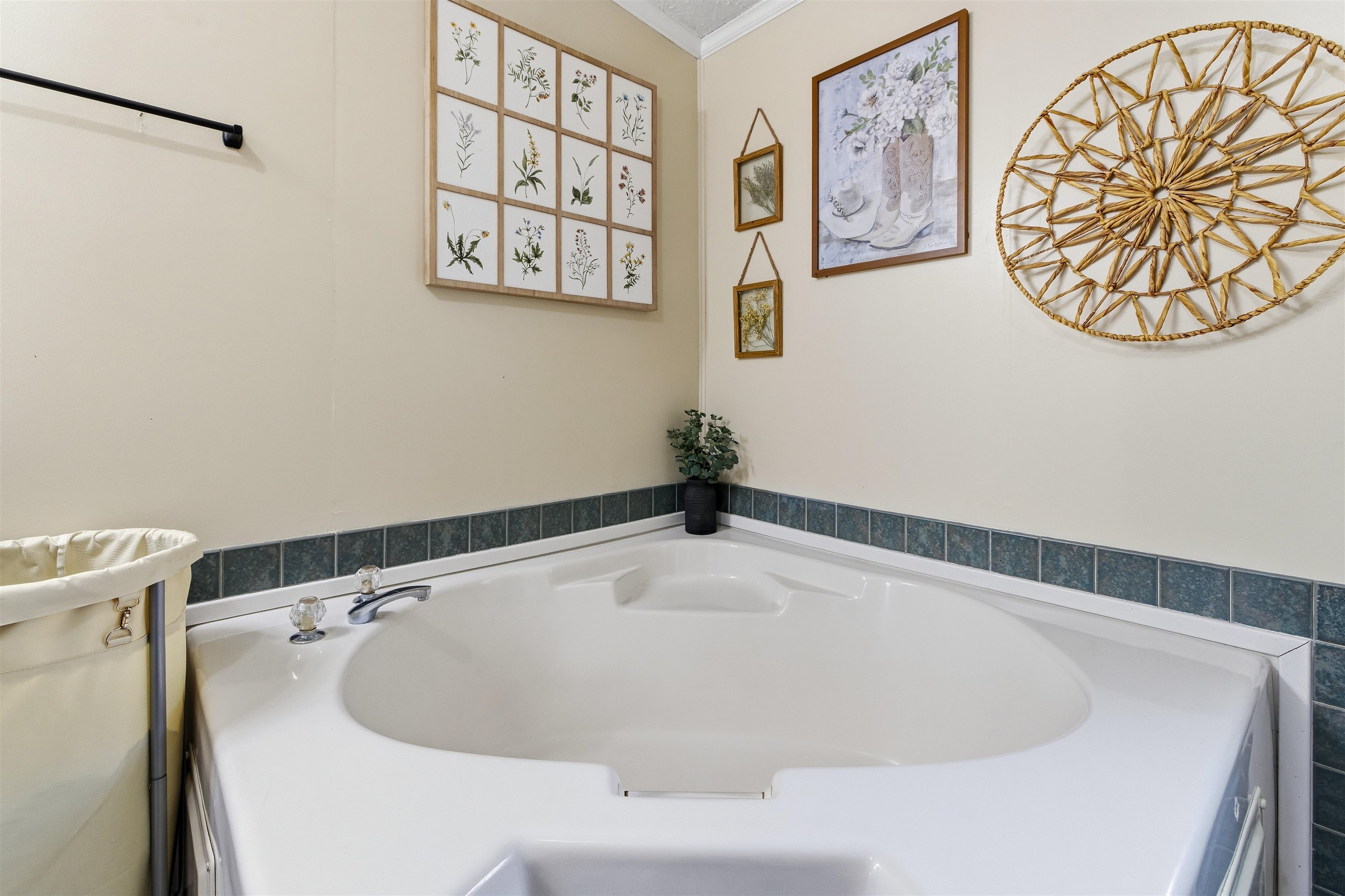 1161 E MAIN ST, STANLEY, Virginia 22851, 4 Bedrooms Bedrooms, ,2 BathroomsBathrooms,Residential,1161 E MAIN ST,671968 MLS # 671968 1161 E MAIN ST, STANLEY, Virginia 22851, 4 Bedrooms Bedrooms, ,2 BathroomsBathrooms,Residential,1161 E MAIN ST,671968 MLS # 671968