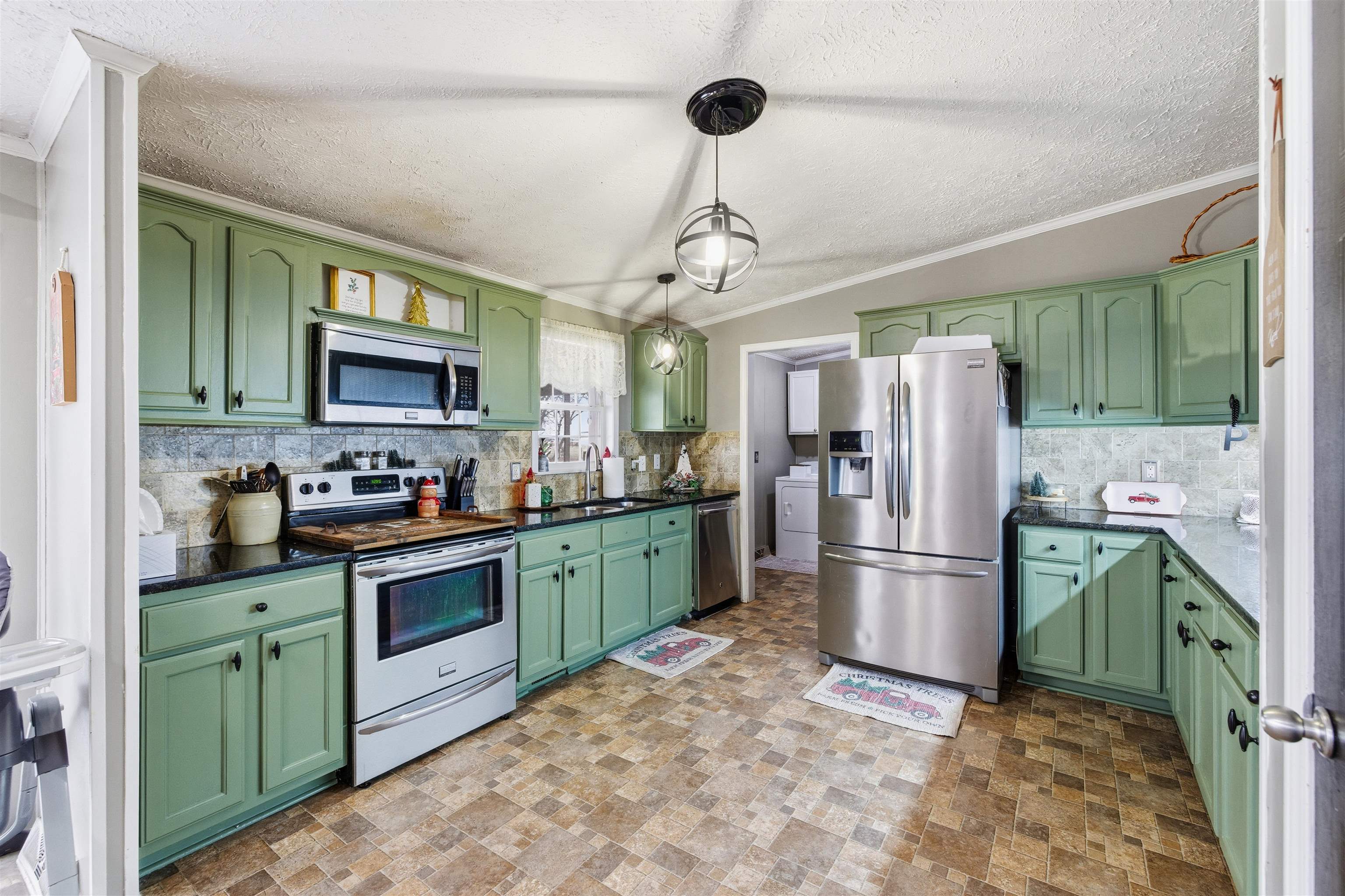 1161 E MAIN ST, STANLEY, Virginia 22851, 4 Bedrooms Bedrooms, ,2 BathroomsBathrooms,Residential,1161 E MAIN ST,671968 MLS # 671968 1161 E MAIN ST, STANLEY, Virginia 22851, 4 Bedrooms Bedrooms, ,2 BathroomsBathrooms,Residential,1161 E MAIN ST,671968 MLS # 671968