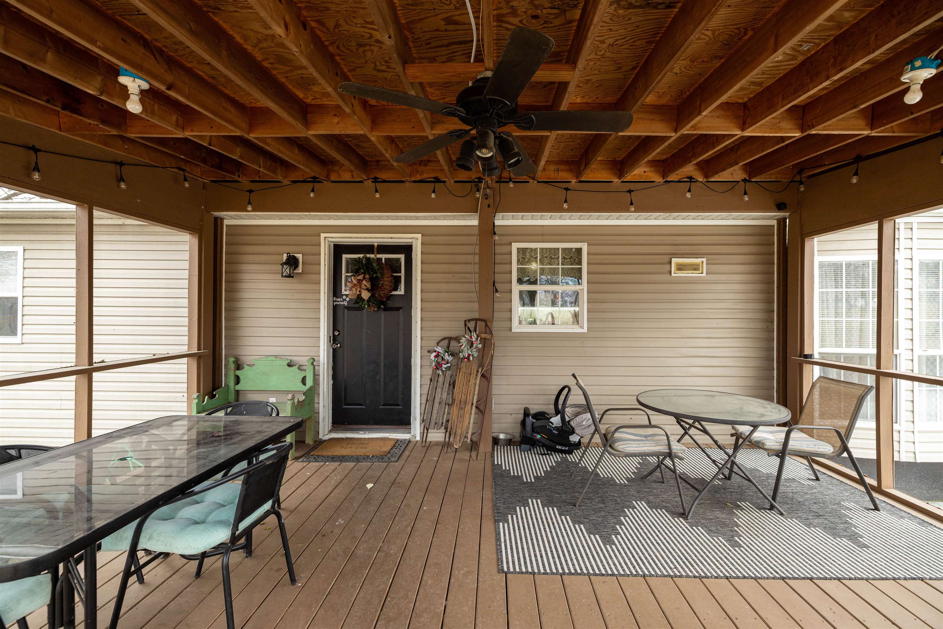 1161 E MAIN ST, STANLEY, Virginia 22851, 4 Bedrooms Bedrooms, ,2 BathroomsBathrooms,Residential,1161 E MAIN ST,671968 MLS # 671968 1161 E MAIN ST, STANLEY, Virginia 22851, 4 Bedrooms Bedrooms, ,2 BathroomsBathrooms,Residential,1161 E MAIN ST,671968 MLS # 671968