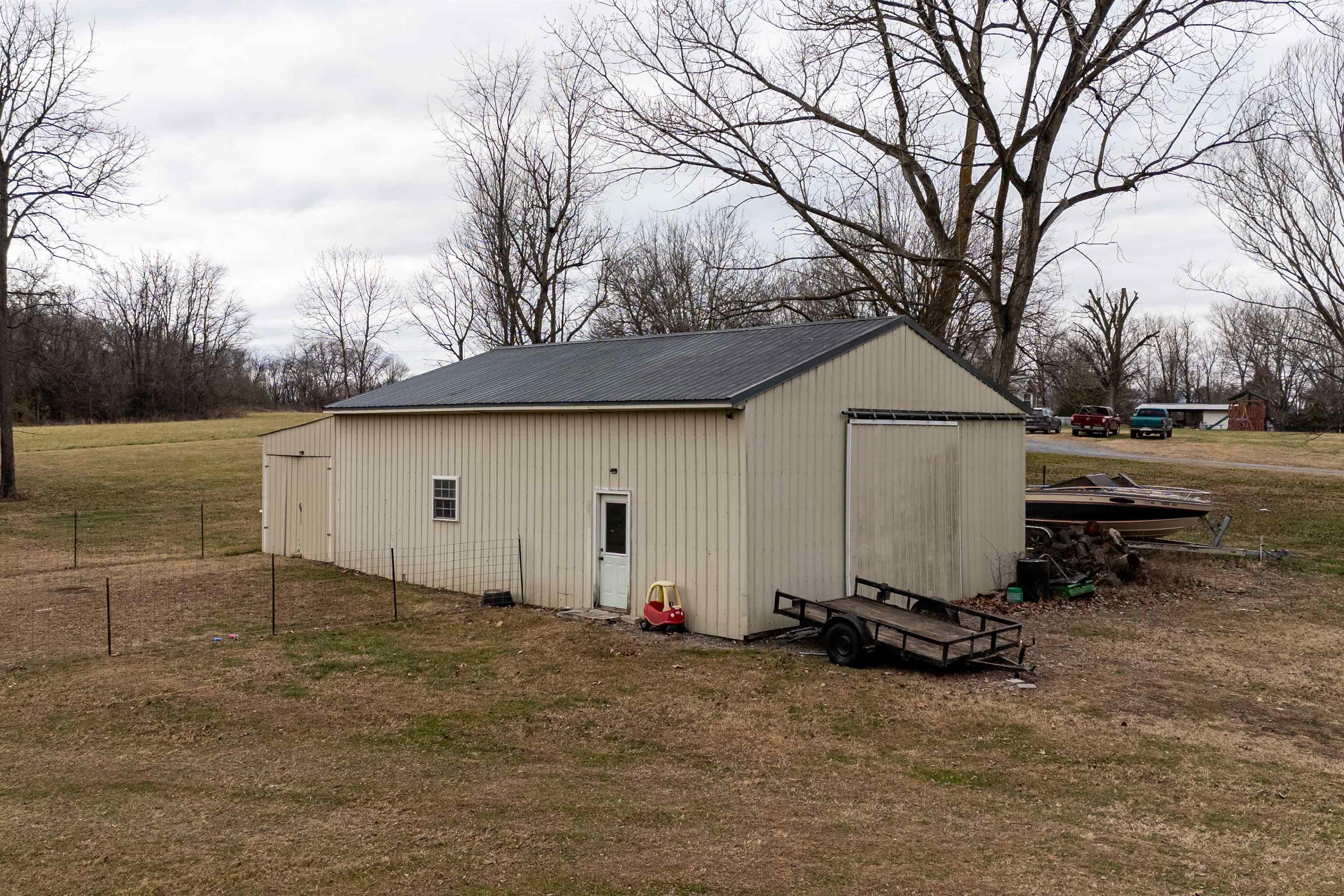 1161 E MAIN ST, STANLEY, Virginia 22851, 4 Bedrooms Bedrooms, ,2 BathroomsBathrooms,Residential,1161 E MAIN ST,671968 MLS # 671968 1161 E MAIN ST, STANLEY, Virginia 22851, 4 Bedrooms Bedrooms, ,2 BathroomsBathrooms,Residential,1161 E MAIN ST,671968 MLS # 671968