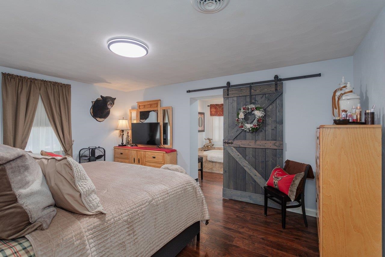 302 HONEYSUCKLE RD, ELKTON, Virginia 22827, 3 Bedrooms Bedrooms, ,2 BathroomsBathrooms,Residential,302 HONEYSUCKLE RD,672325 MLS # 672325