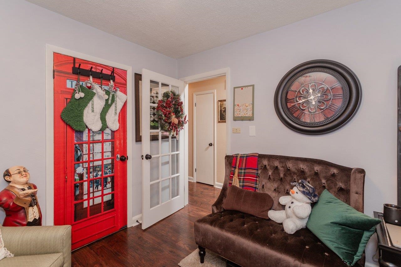 302 HONEYSUCKLE RD, ELKTON, Virginia 22827, 3 Bedrooms Bedrooms, ,2 BathroomsBathrooms,Residential,302 HONEYSUCKLE RD,672325 MLS # 672325