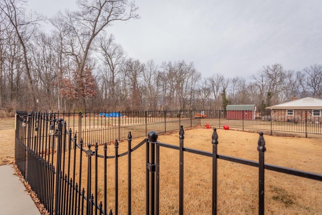 302 HONEYSUCKLE RD, ELKTON, Virginia 22827, 3 Bedrooms Bedrooms, ,2 BathroomsBathrooms,Residential,302 HONEYSUCKLE RD,672325 MLS # 672325