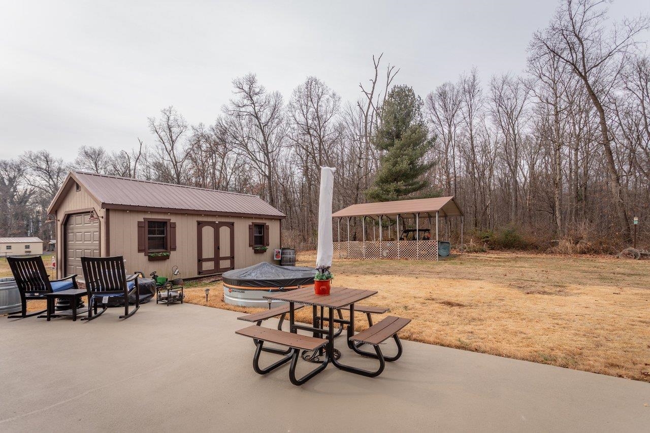 302 HONEYSUCKLE RD, ELKTON, Virginia 22827, 3 Bedrooms Bedrooms, ,2 BathroomsBathrooms,Residential,302 HONEYSUCKLE RD,672325 MLS # 672325