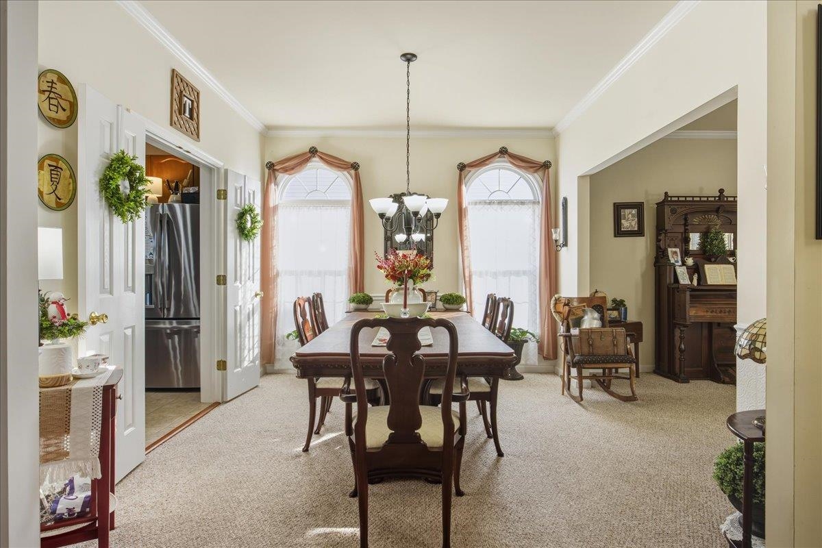 191 EISENHOWER DR, BROADWAY, Virginia 22815, 4 Bedrooms Bedrooms, ,2 BathroomsBathrooms,Residential,191 EISENHOWER DR,672329 MLS # 672329