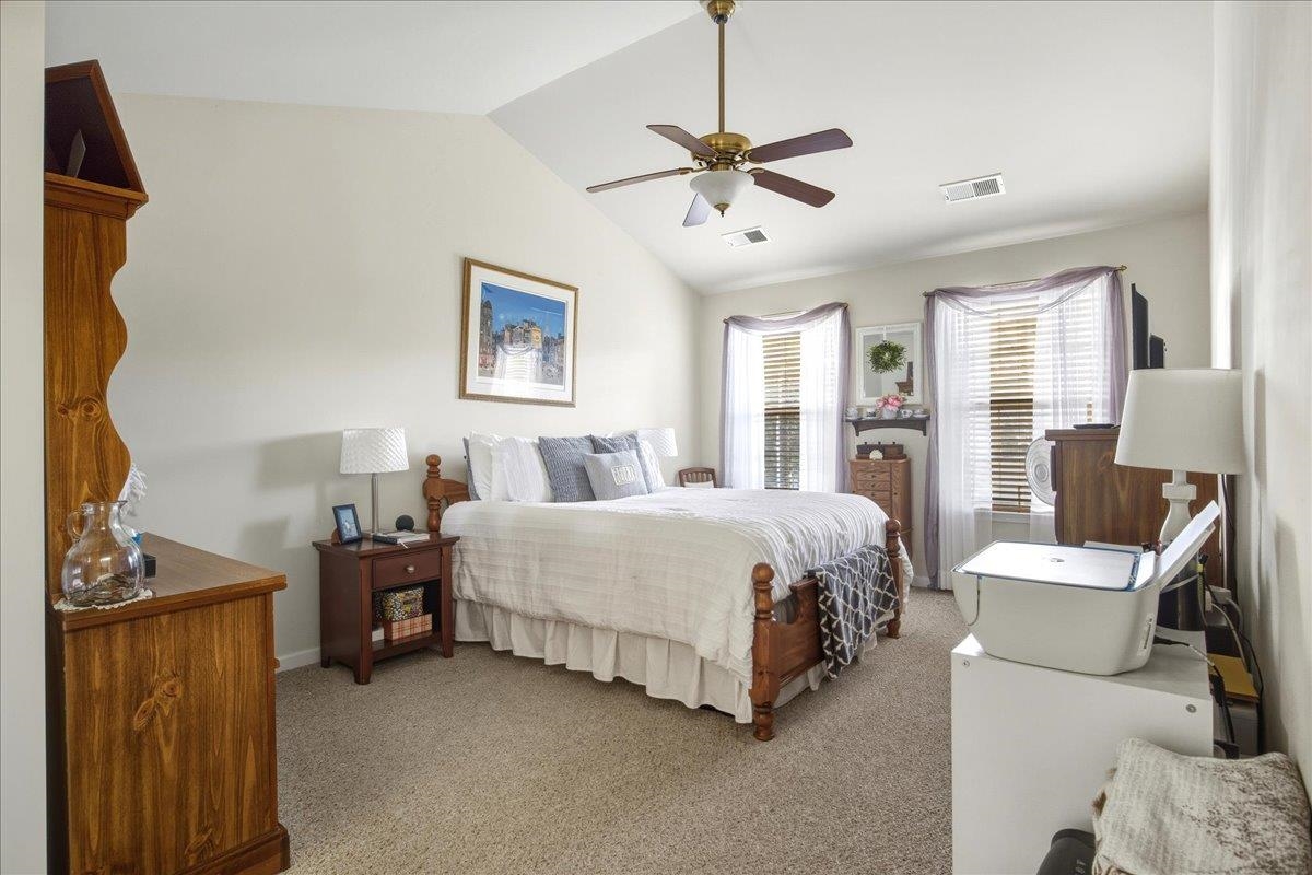 191 EISENHOWER DR, BROADWAY, Virginia 22815, 4 Bedrooms Bedrooms, ,2 BathroomsBathrooms,Residential,191 EISENHOWER DR,672329 MLS # 672329