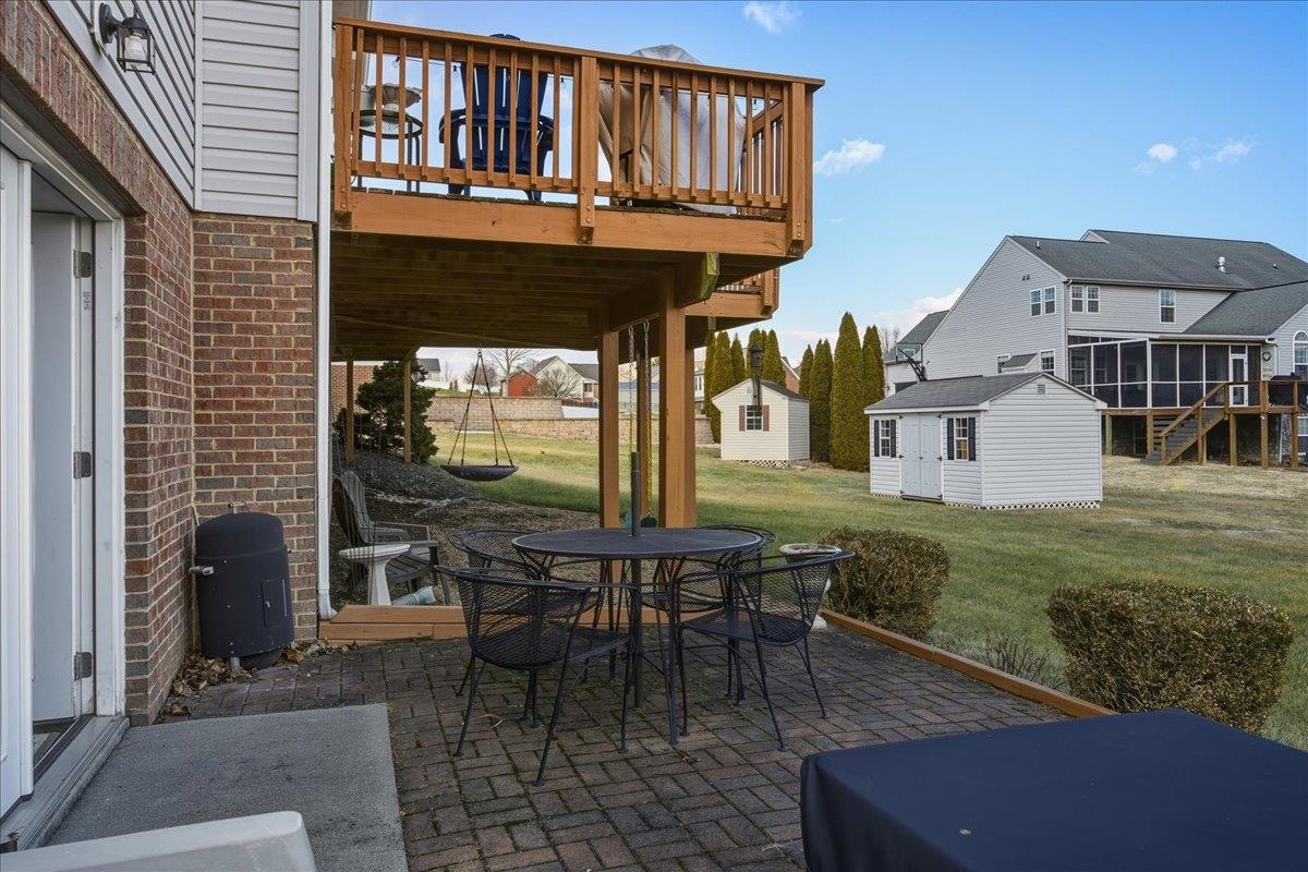 191 EISENHOWER DR, BROADWAY, Virginia 22815, 4 Bedrooms Bedrooms, ,2 BathroomsBathrooms,Residential,191 EISENHOWER DR,672329 MLS # 672329