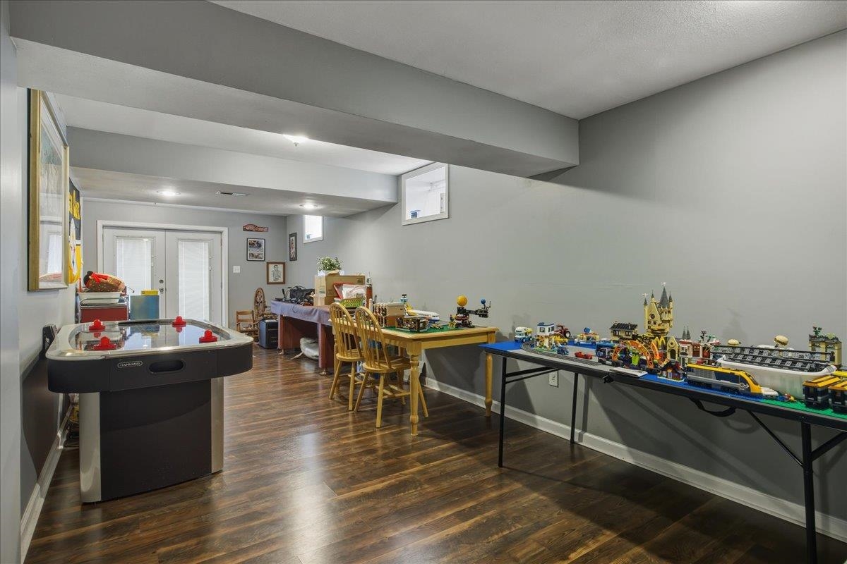 191 EISENHOWER DR, BROADWAY, Virginia 22815, 4 Bedrooms Bedrooms, ,2 BathroomsBathrooms,Residential,191 EISENHOWER DR,672329 MLS # 672329